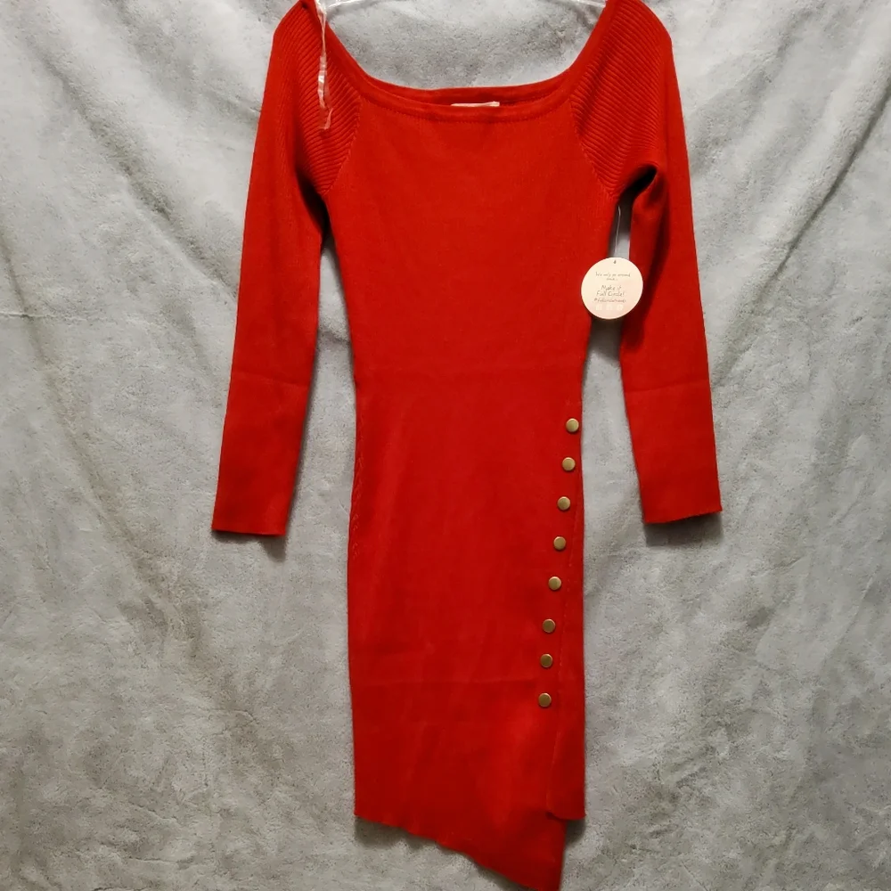 NWT! LOVE ALWAYS OFF SHOULDER LONG SLEEVE BUTTON ACCENT ASYMMETRICAL SZ XL - Picture 1 of 9